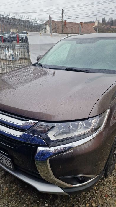 Mithsubishi Outlander an 2018, diesel, manual, 7 loc, 1 proprietar