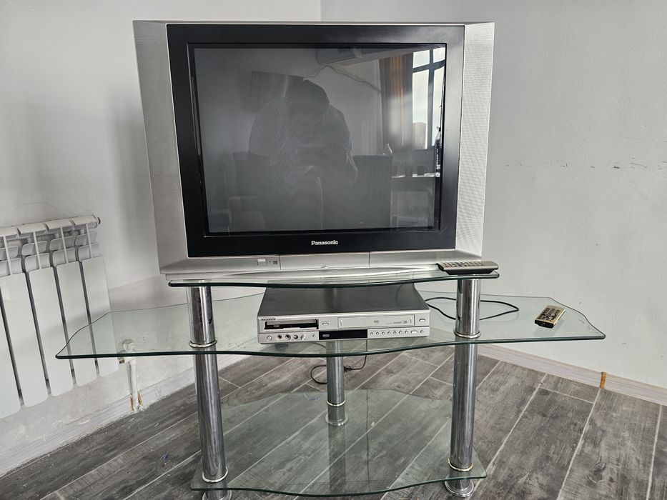 Tv, Videomagnitafon, podstavka