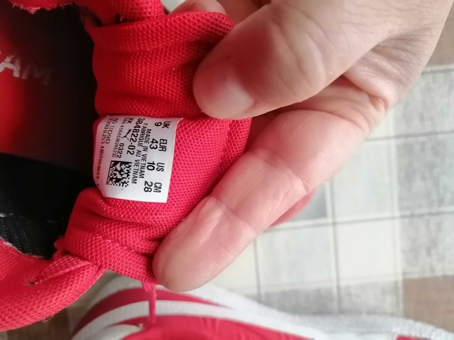 Мъжки червени маратонки Пума