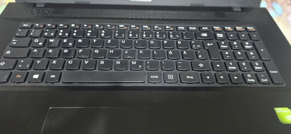 Laptop Gaming Lenovo / schimb cu diverse