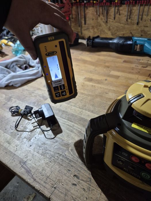 Nivela laser rotativa TOPCON RL-H5A