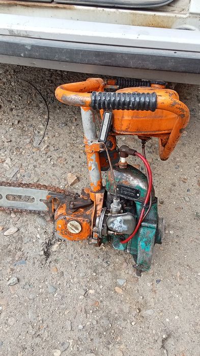 Продам бензопилу дружба