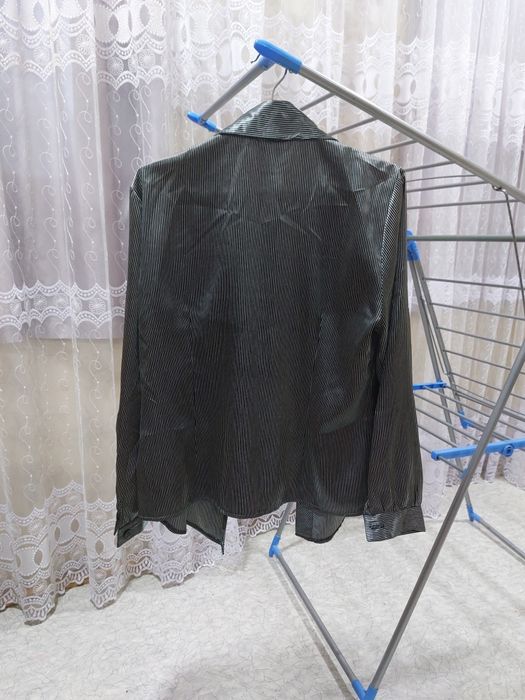 Продаётся полосатая рубашка