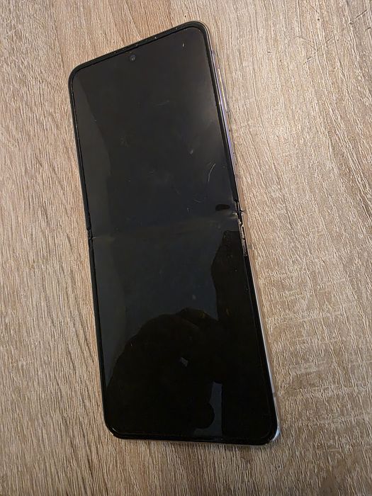Flip 4 за части Samsung