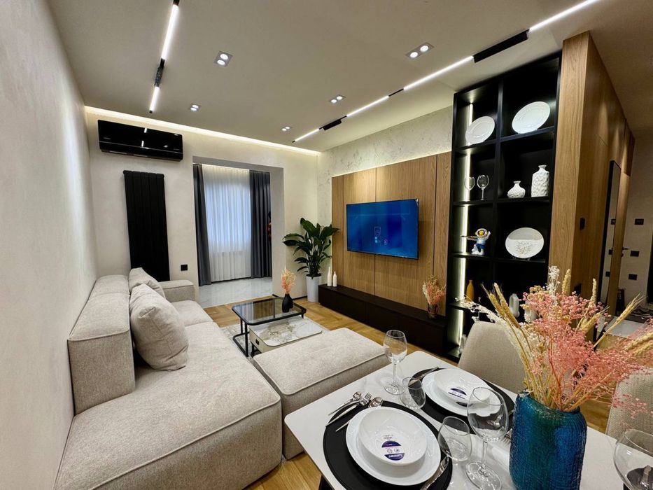 Паркентский 2х ком-я сдаётся люкс квартира