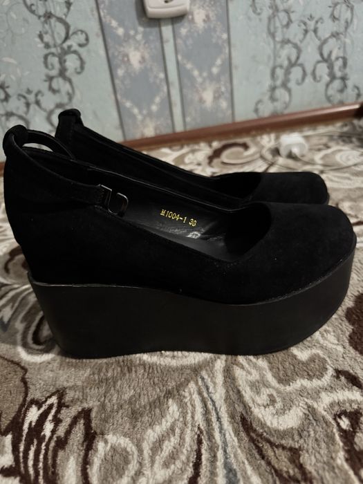 Туфли каблук черное