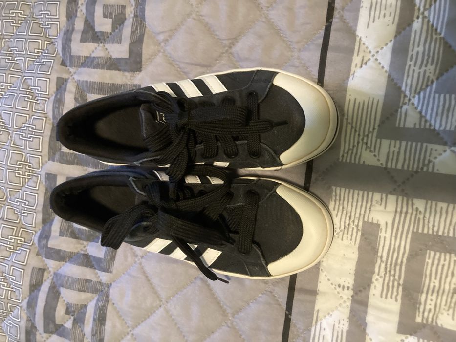 Кецове адидас оригинални