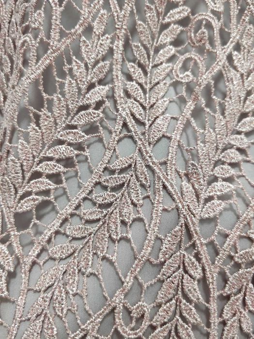 Vand rochie roz MIGNON DOO marime M 160 lei