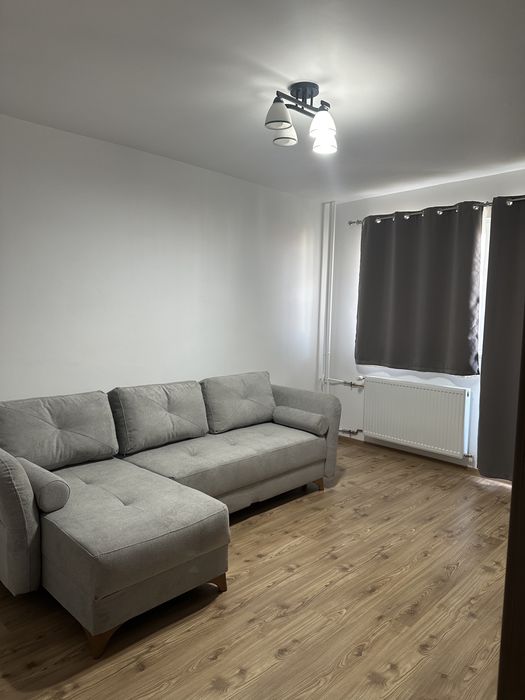 Vand apartament 3 camere Oradea