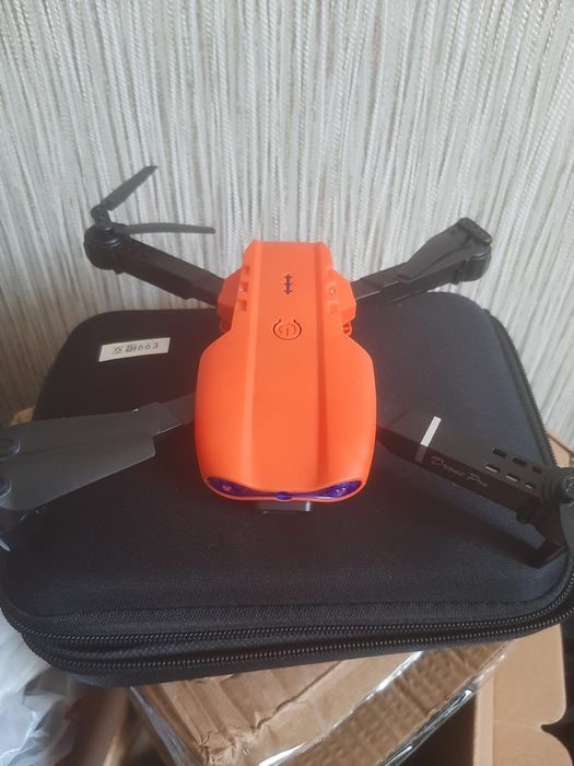 Дрон е99             .