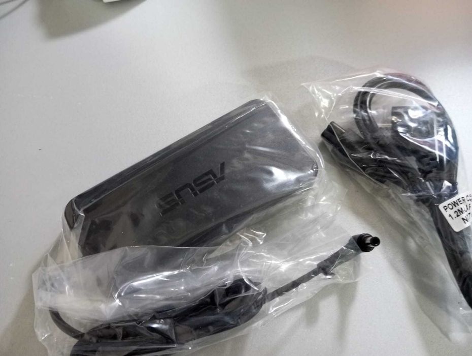 зарядное устройство, зарядка, блок питания ASUS разъём с иглой