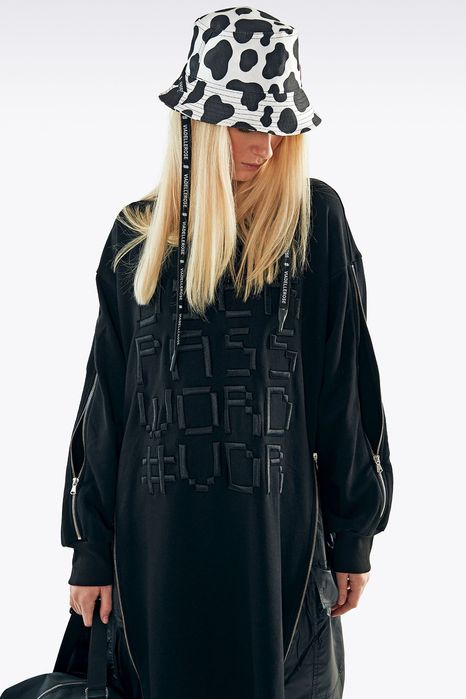 Платье фирмы VDR