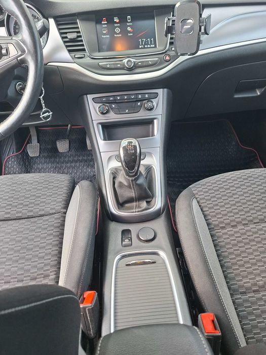 Opel Astra K 1.5 CDTI - 2021