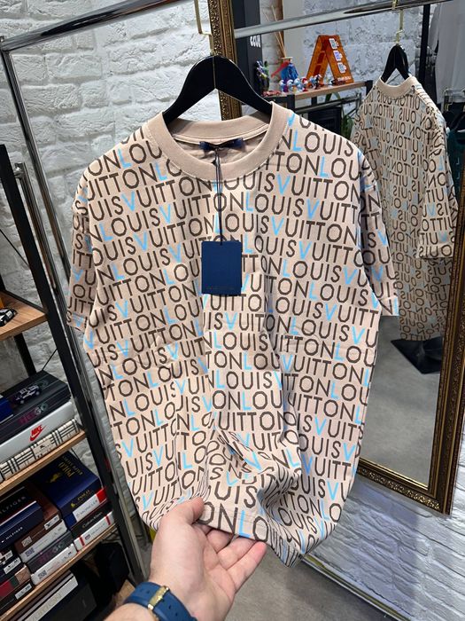 Мъжки тениски различни модели