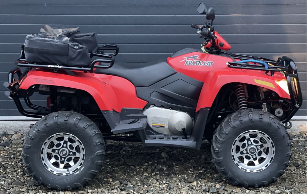 Atv Arctic Cat 700cc 4x4 EFI /TRV/Long/Recent adus 2750km -impecabil !
