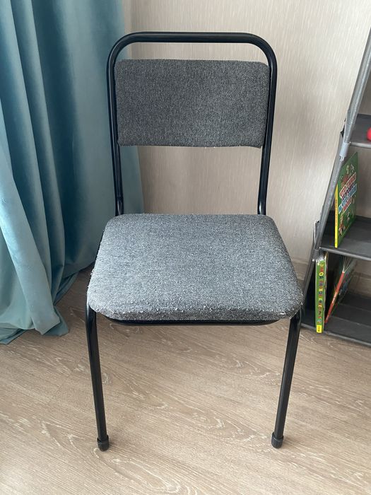 Мягкий стул компьютерный учебный