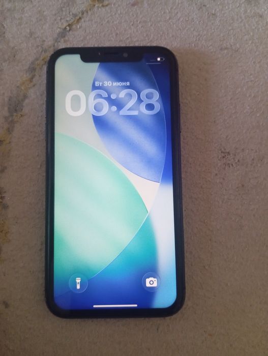iPhone 11 продам