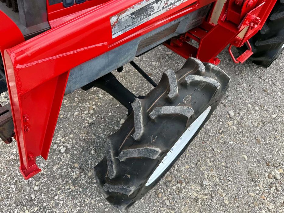 Челен товарач YANMAR FX32 4x4