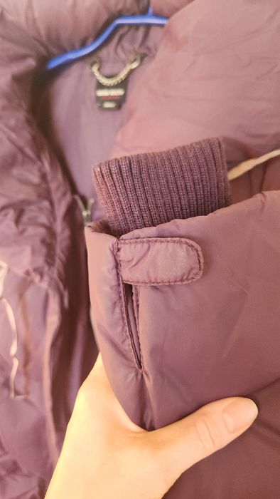 Продам очень тёплый пуховик,