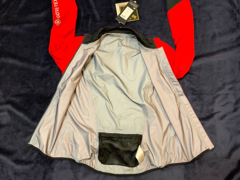 Gore-gore-tex-оригимално яке за колоездачи 48 м