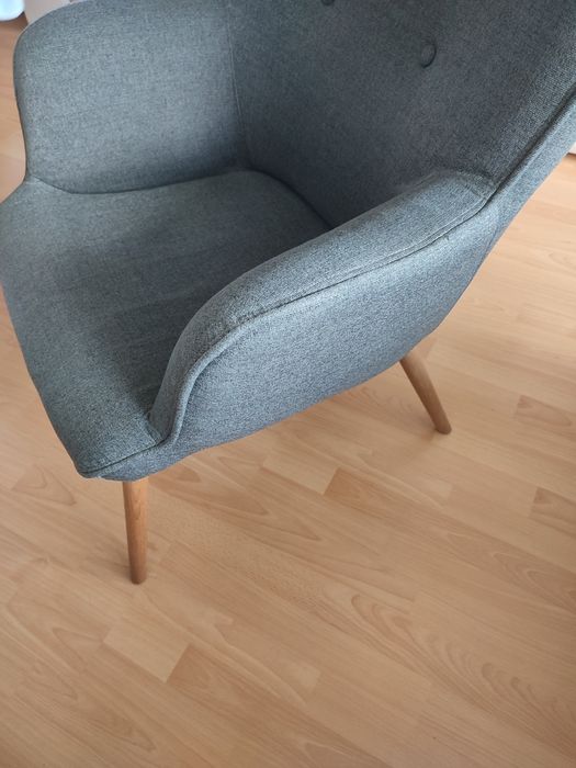 Продавам кресло в отлично състояние