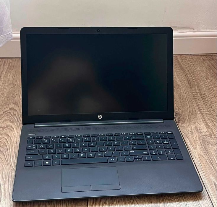 Laptop HP  diagonala 15,6"" Stare excelenta