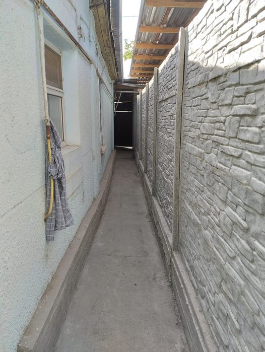 Продам полдома! Чапаевка.