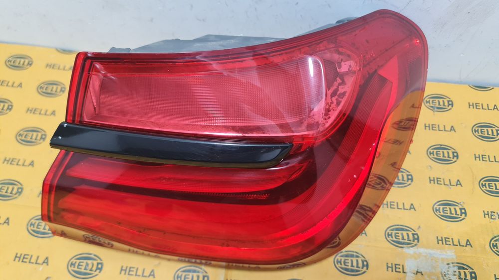 Lampa tripla stop led BMW 7 g11 g12 dreapta avariat