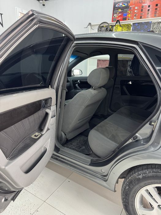 Lacetti 1.8L Mexanika sotiladi