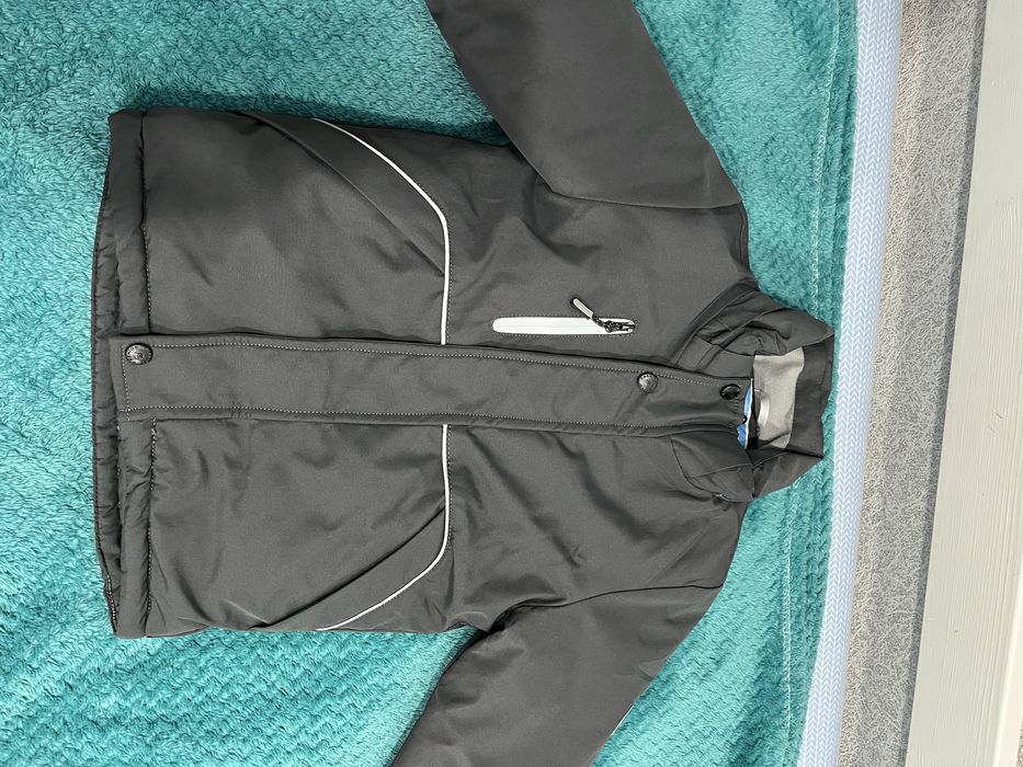 Зимняя куртка на мальчика