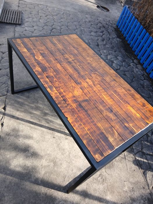 Стол для дачи и беседок