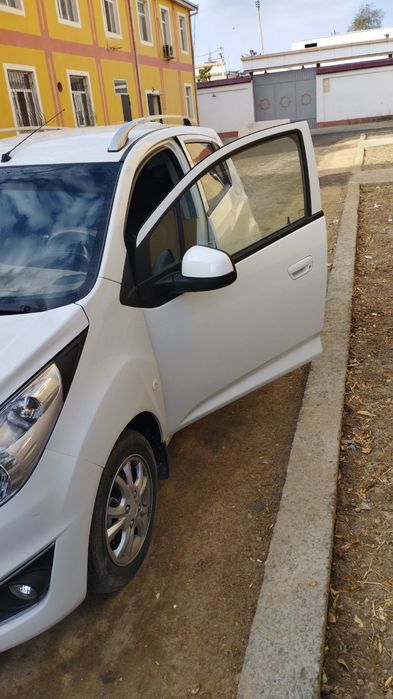 Mashina Spark satiladi.2022 jil. 21000 probeg.