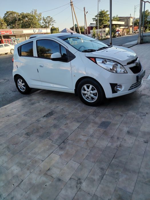 Spark sotiladi 1.25