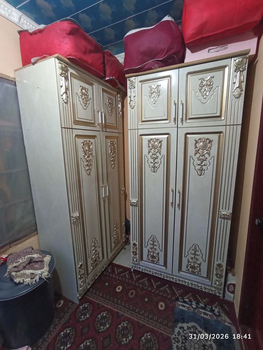 Горка стенка сотилади