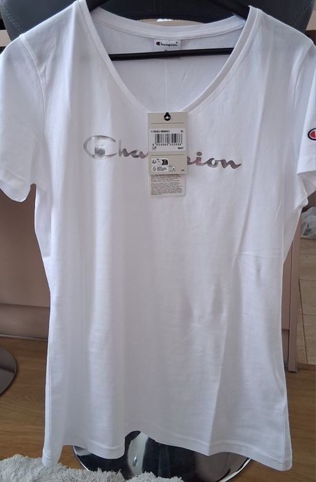Tricou femei Champion nou cu eticheta