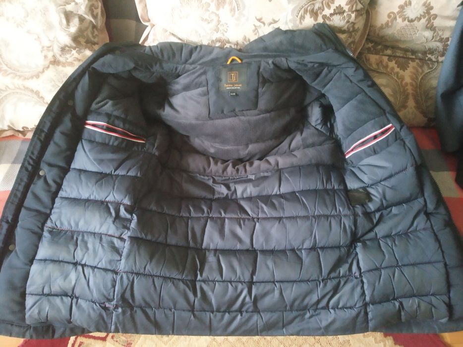 Зимняя куртка, пуховик. б/у