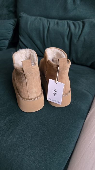 Зимни боти Stradivarius
