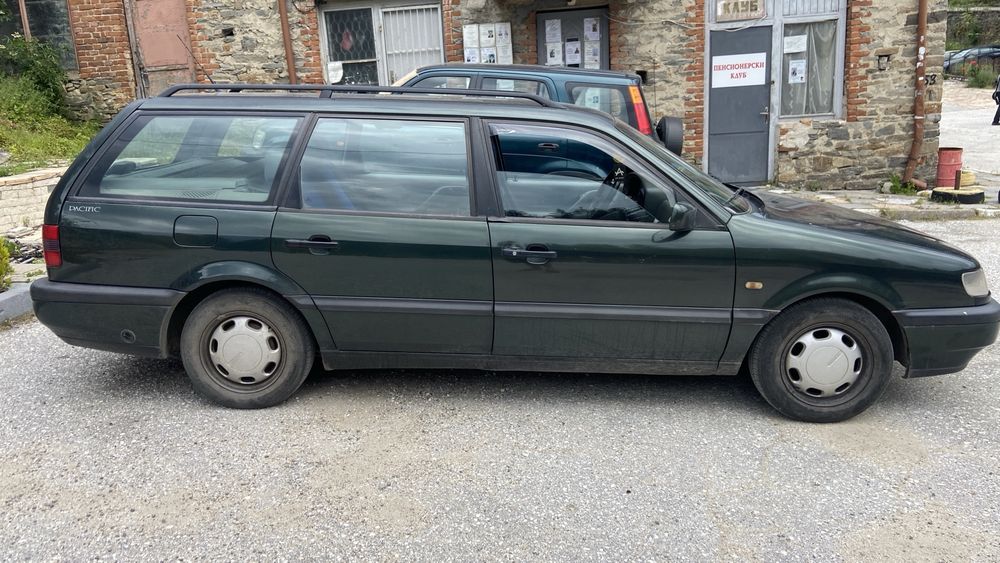 Продавам WV Passat 1.8 mi