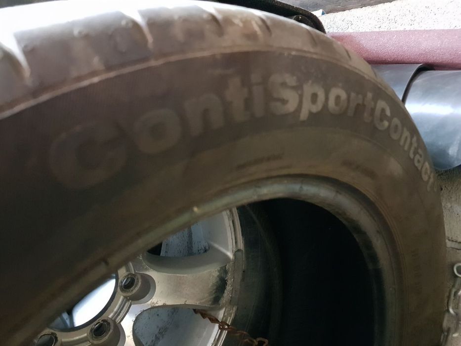 Шины Continental 235x50x18