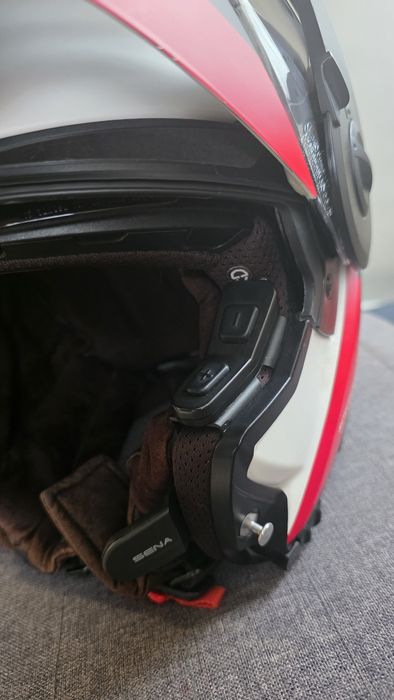 Casca moto Schuberth E1 cu intercom Sena SC10U, marimea L