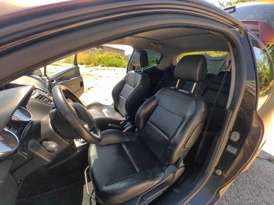 Peugeot 207 GT - 2007 година