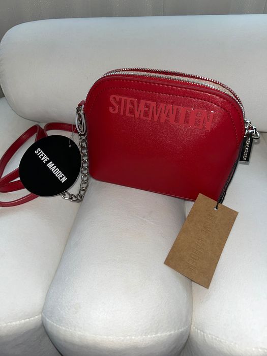 Нова кокетна чанта Steve Madden