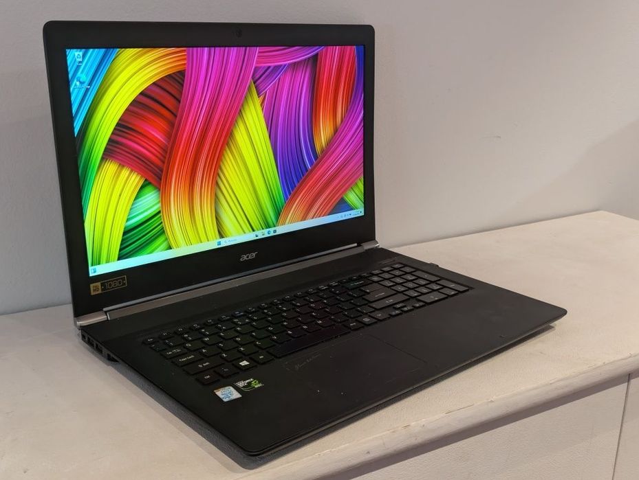 Laptop Gaming HP Nitro 17" 60hz i7-7700HQ Nivida GTX 1050Ti 16GB RAM Windows 10