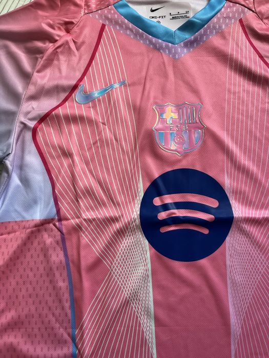 Tricou Fotbal Barcelona Editie Limitata