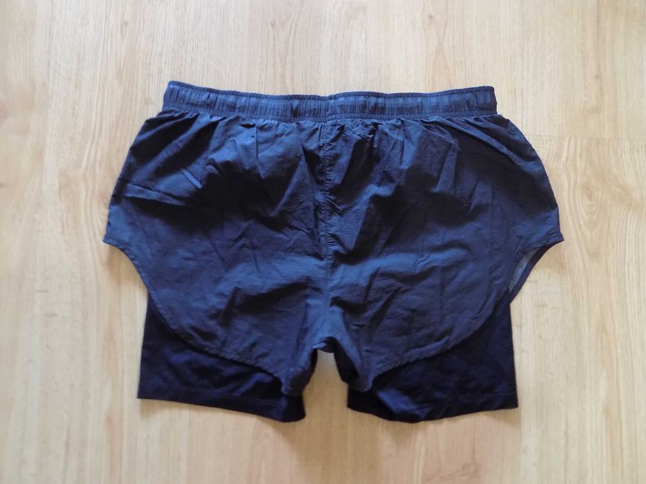 къси панталони nike air шорти клин оригинал дамски спорт крос фитнес M