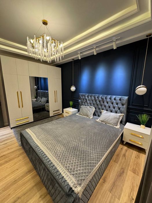 Срочно продаётся 89м2+35м2 терасса 2-санузел 2-лифта паркентски