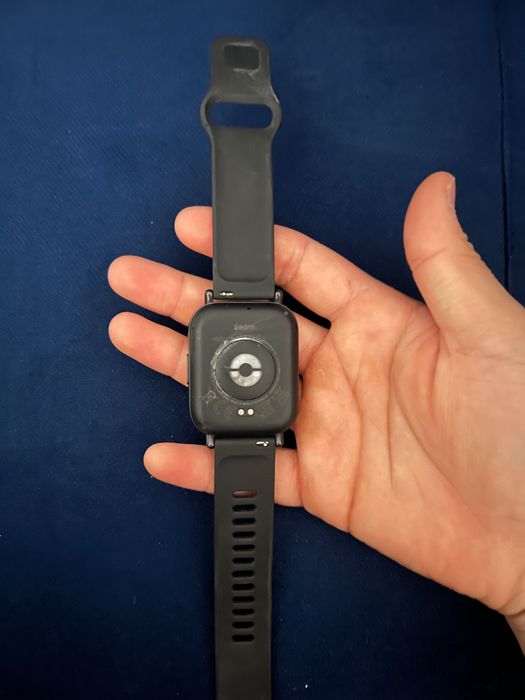 часы редми идеальном состоянии