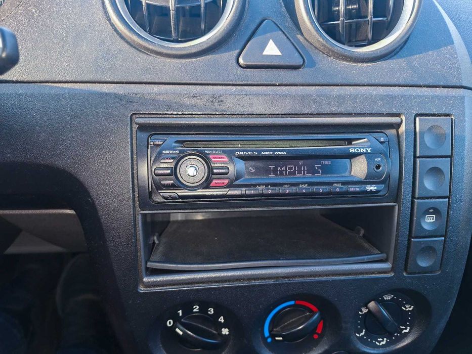 Ford Fiesta 1.25 Benzină