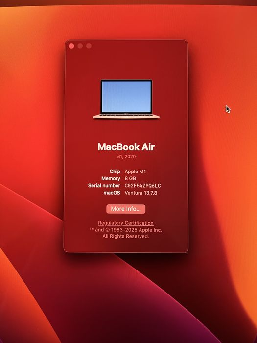 MacBook Air M1 (2020) / 8GB / 256GB SSD / Много добро състояние / Батерия 86%