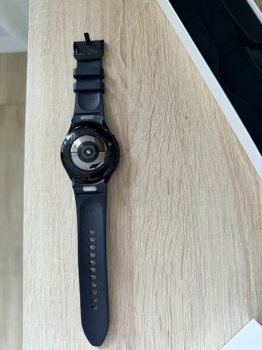 Смарт-часы Samsung Galaxy Watch 6 Classic 43mm